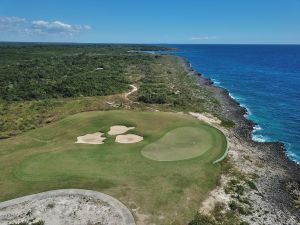 Oceans 4 Aerial 16th Green